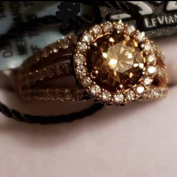 Le Vian® Bridal Chocolate & Vanilla Diamond 14k Strawberry Gold - Picture 2 of 7